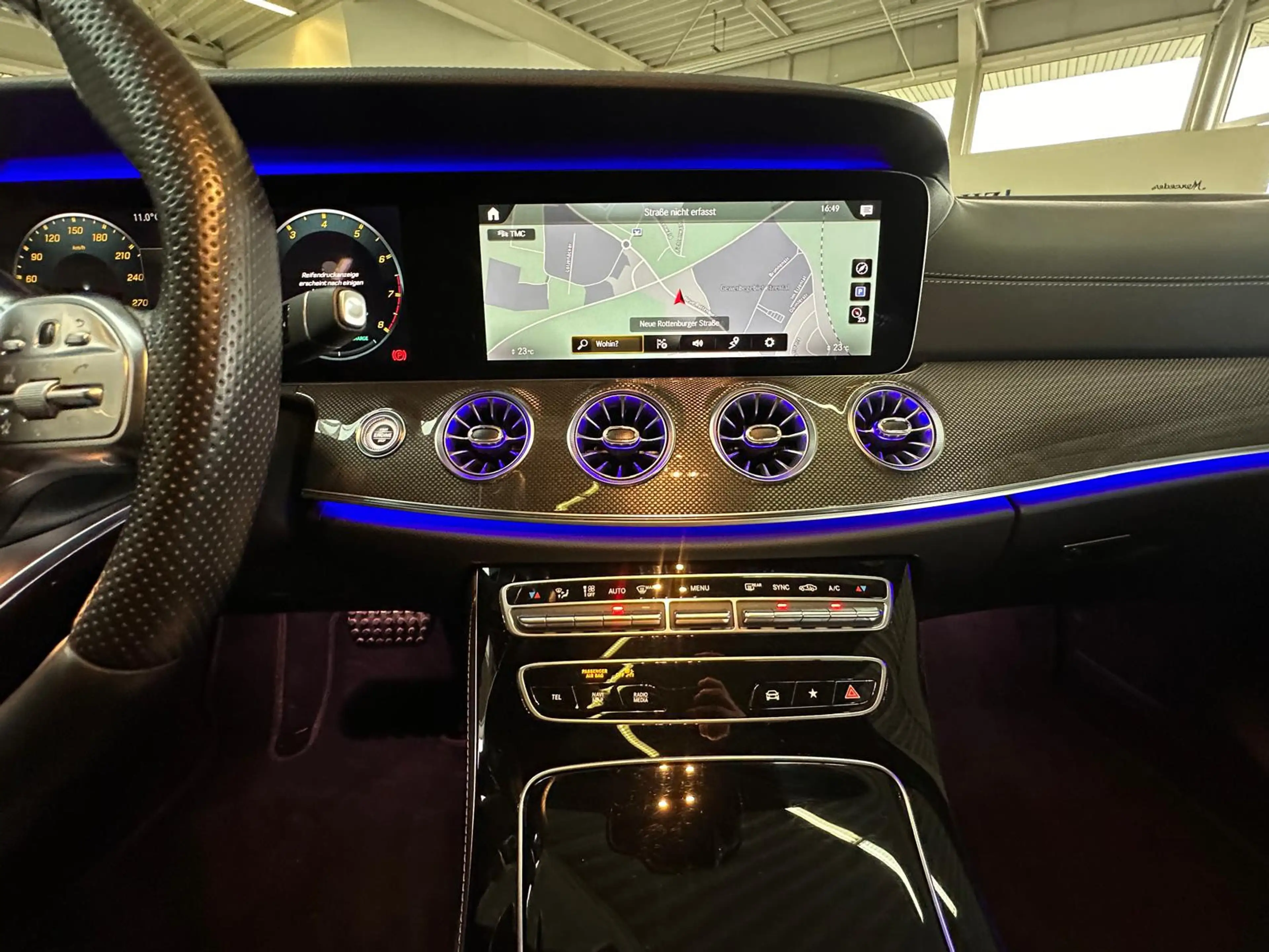 Mercedes-Benz CLS AMG 4Matic SCHIEBEDACH ACC AIR — photo 14