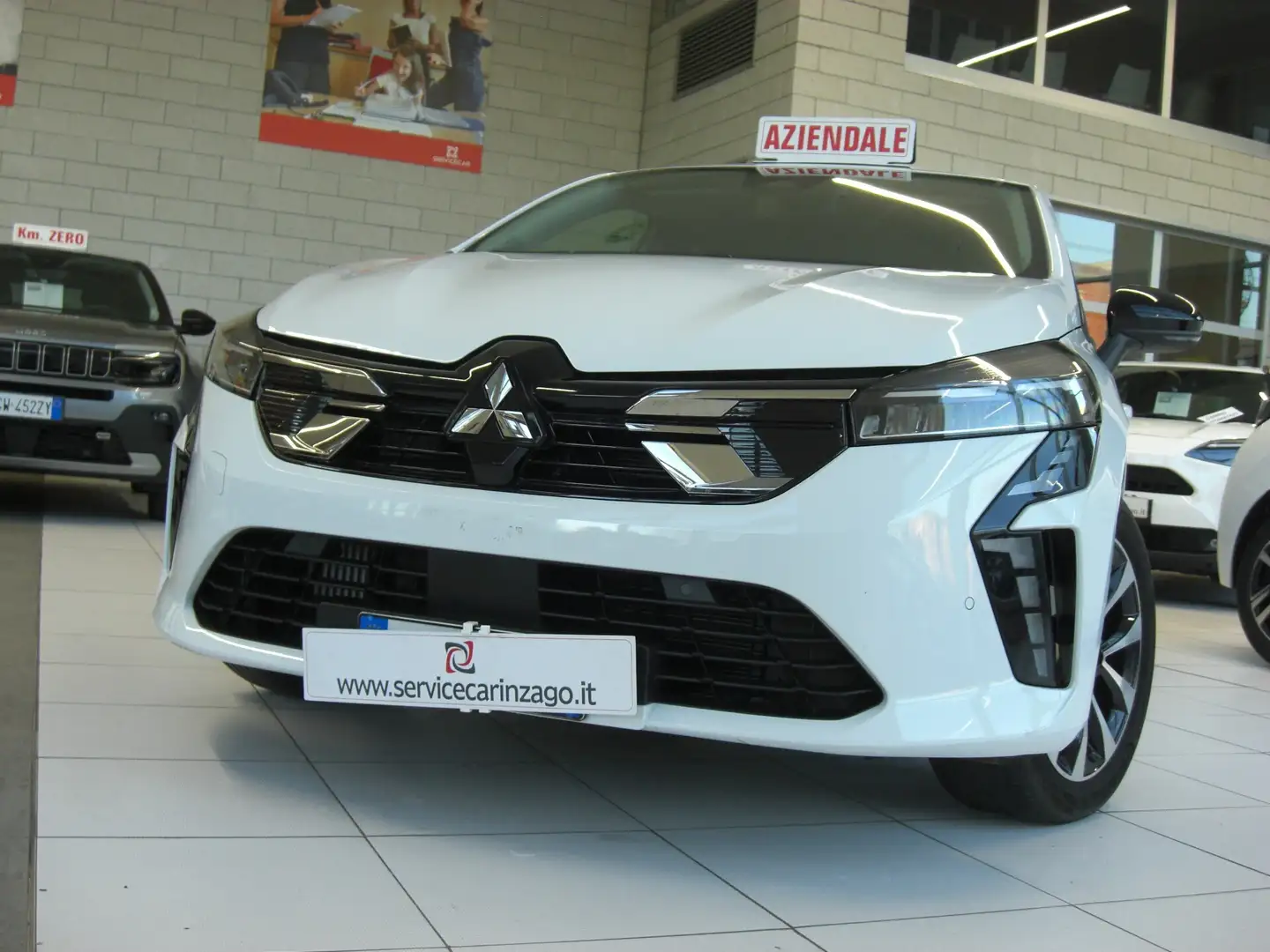 Mitsubishi Colt 1.0L turbo 90 CV Invite Bianco - 2