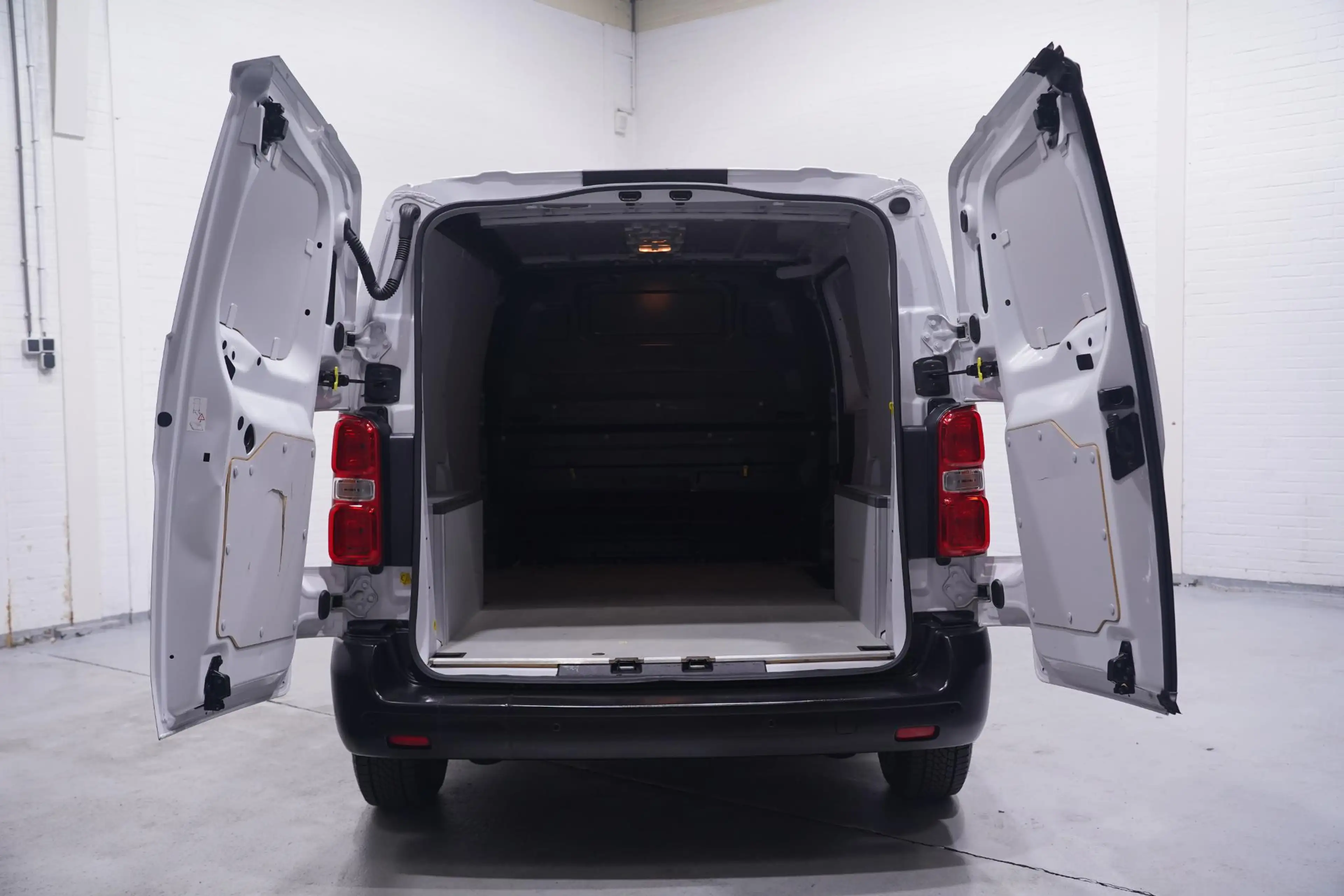 Fiat Scudo 2.0 MultiJet 145 pk L2H1 Airco, Apple Carplay Crui — photo 13