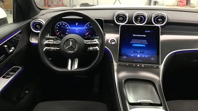 Mercedes-Benz GLC view 8