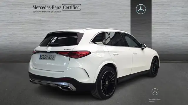 Mercedes-Benz GLC view 2