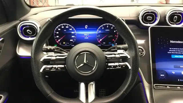 Mercedes-Benz GLC view 9