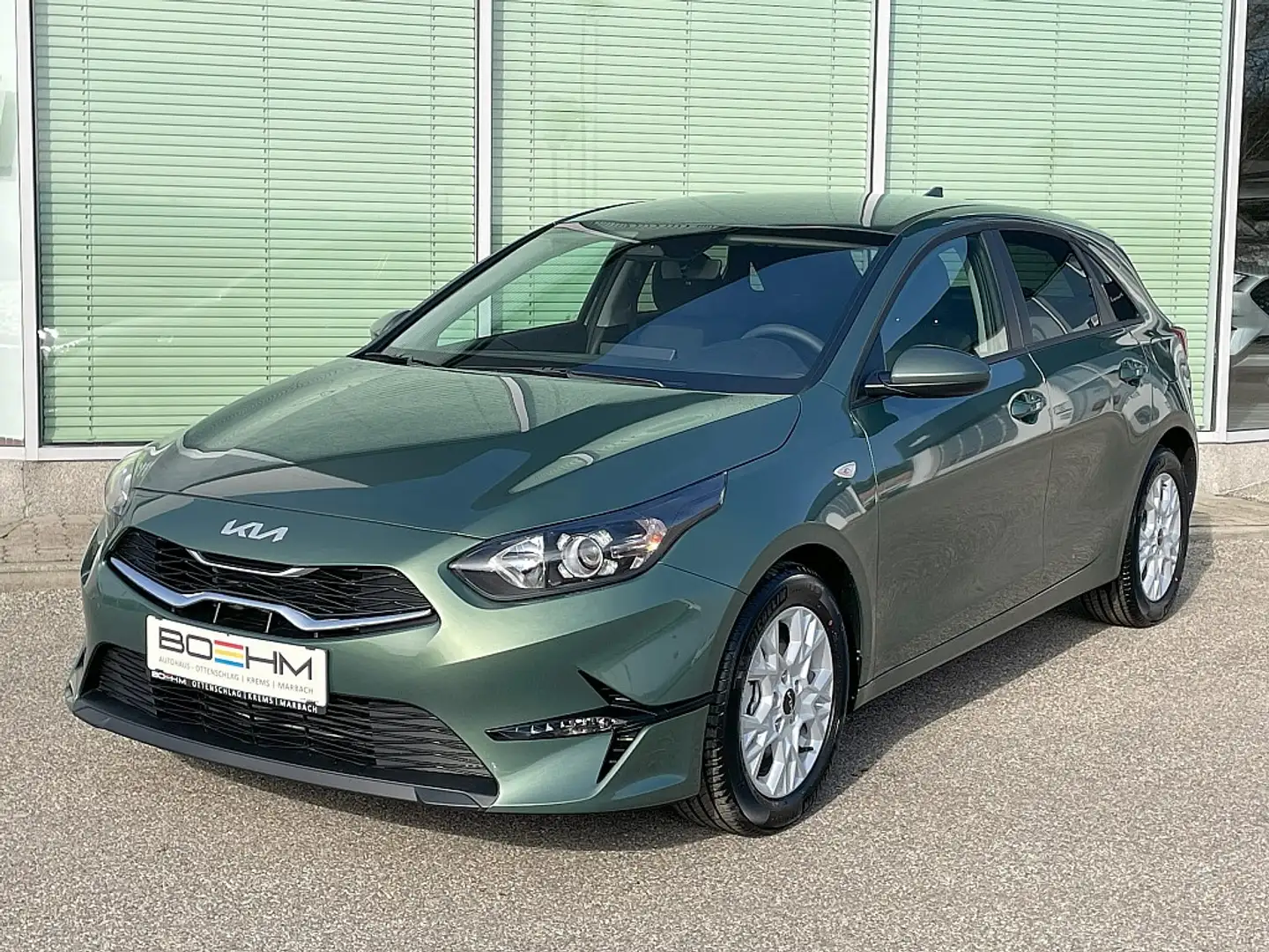 Kia Ceed / cee'd ceed 1,0 T-GDI GPF Titan + *P1 Paket Grün - 1