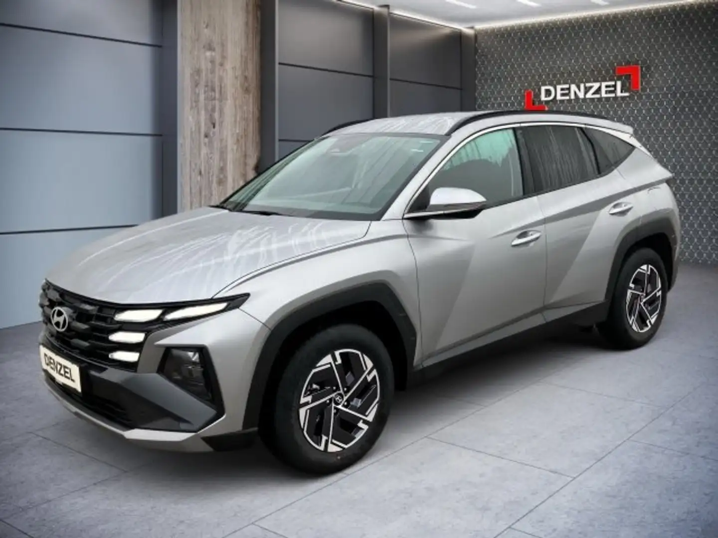 Hyundai TUCSON NX4 Jubile 1,6 T-GDi 2WD 48V t5bj1 Silber - 1