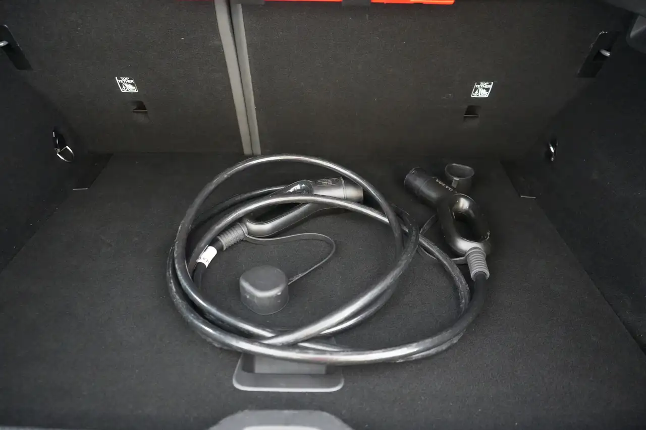 Volvo EX30 69 kWh Single Motor Ext. Range Core LED GPS CAM BL, миниатюра 22