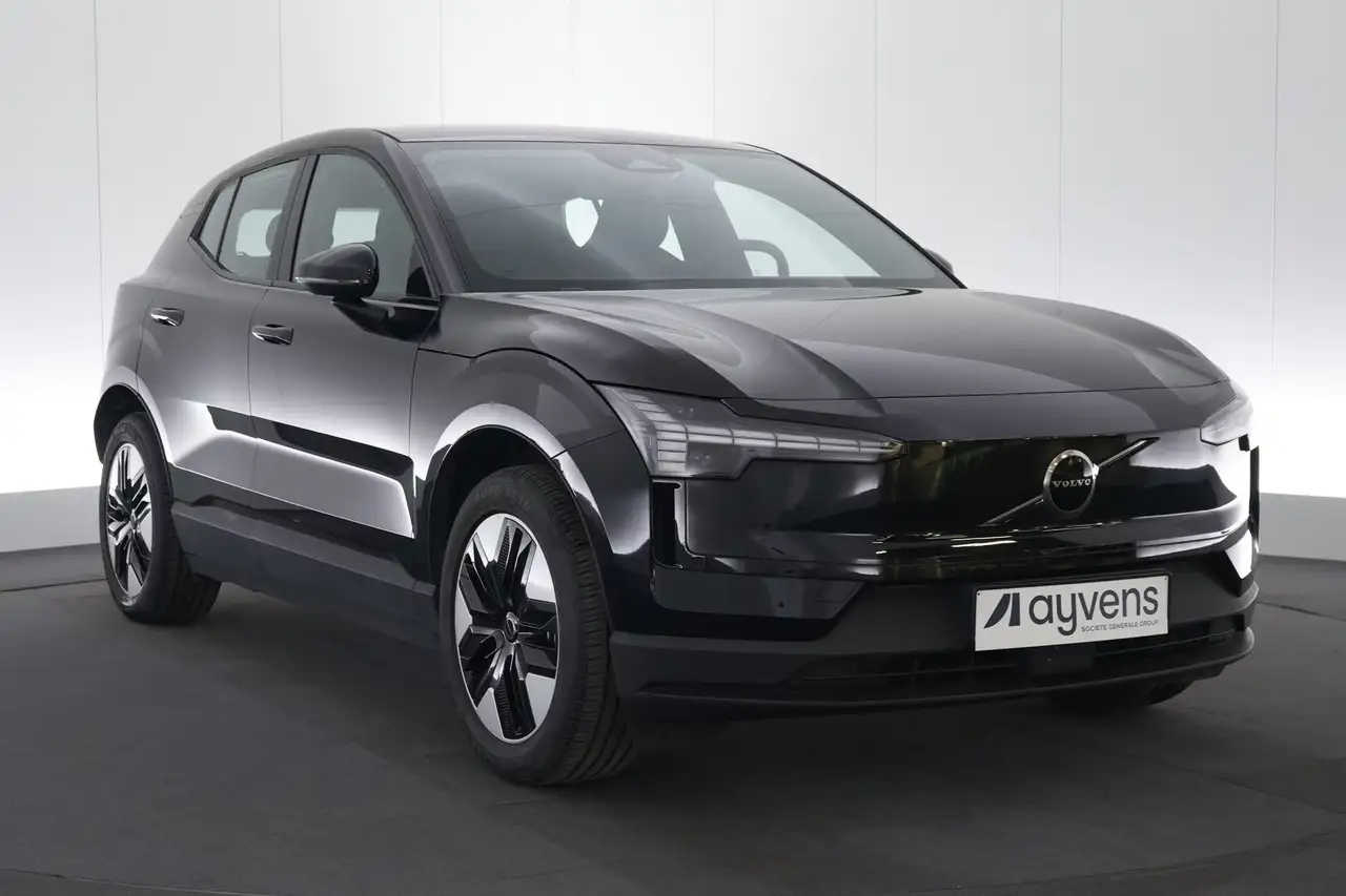 Volvo EX30 69 kWh Single Motor Ext. Range Core LED GPS CAM BL, миниатюра 3