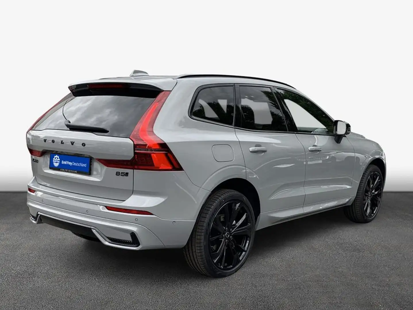 Volvo XC60 XC60 B5 B AWD Plus Black Edition 184 kW, 5-türig Grau - 2