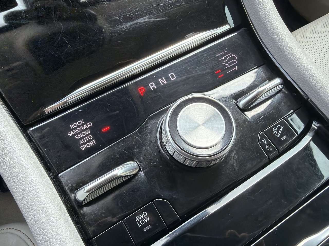 used 2022 Jeep Grand Cherokee car, priced at $44,598
