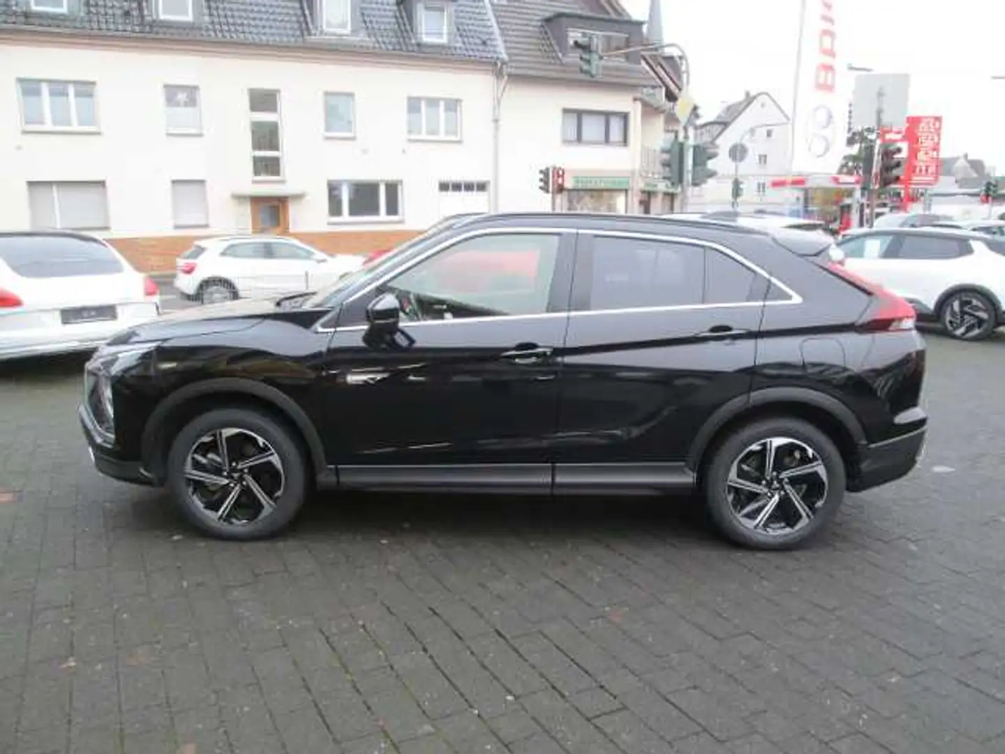 Mitsubishi Eclipse Cross Plug-in Hybrid PLUS 2.4 MIVEC 4WD Schwarz - 1