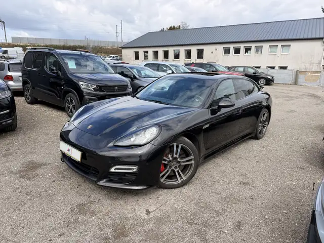 Porsche Panamera GTS