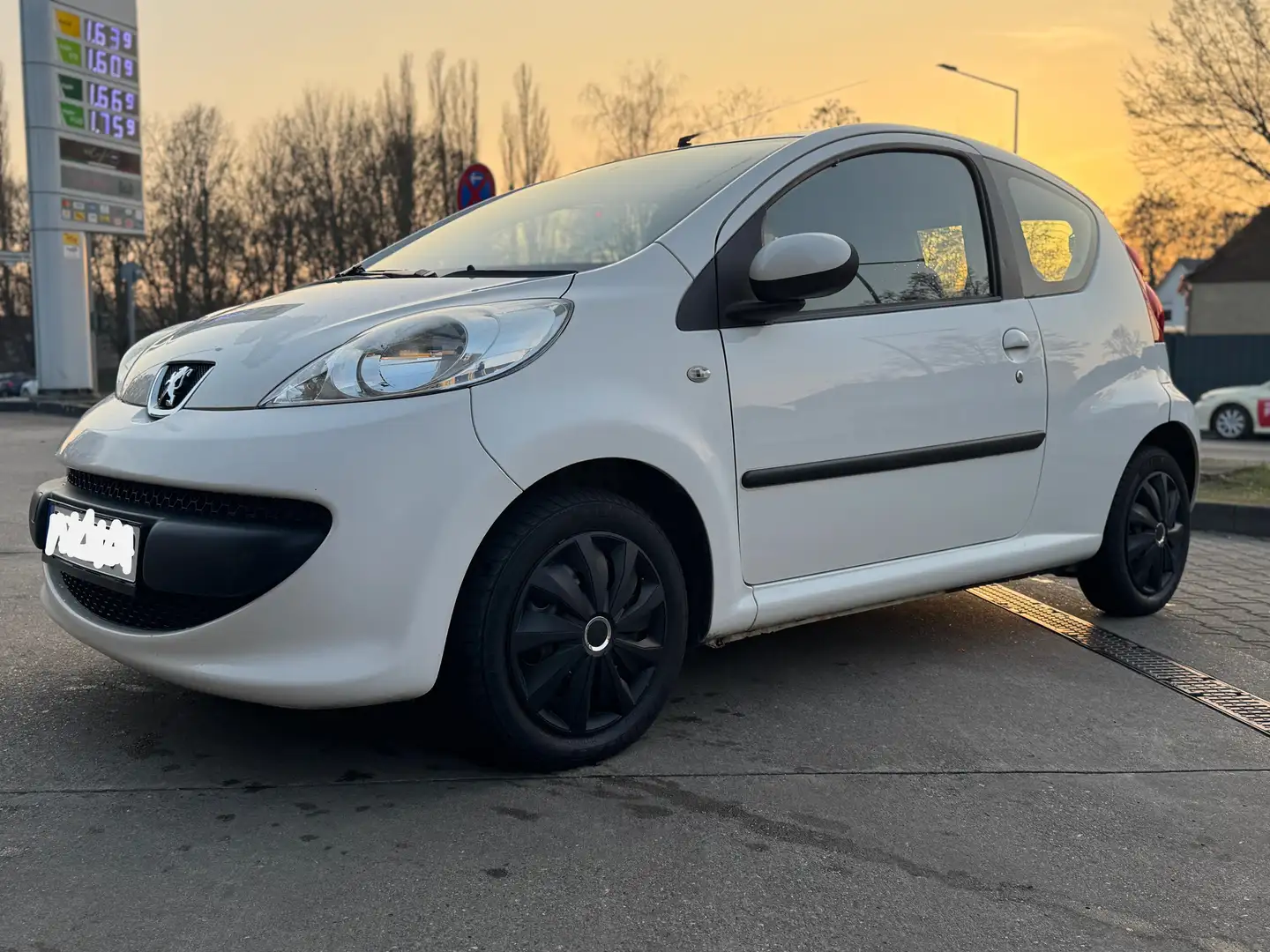 Peugeot 107 Filou Weiß - 2