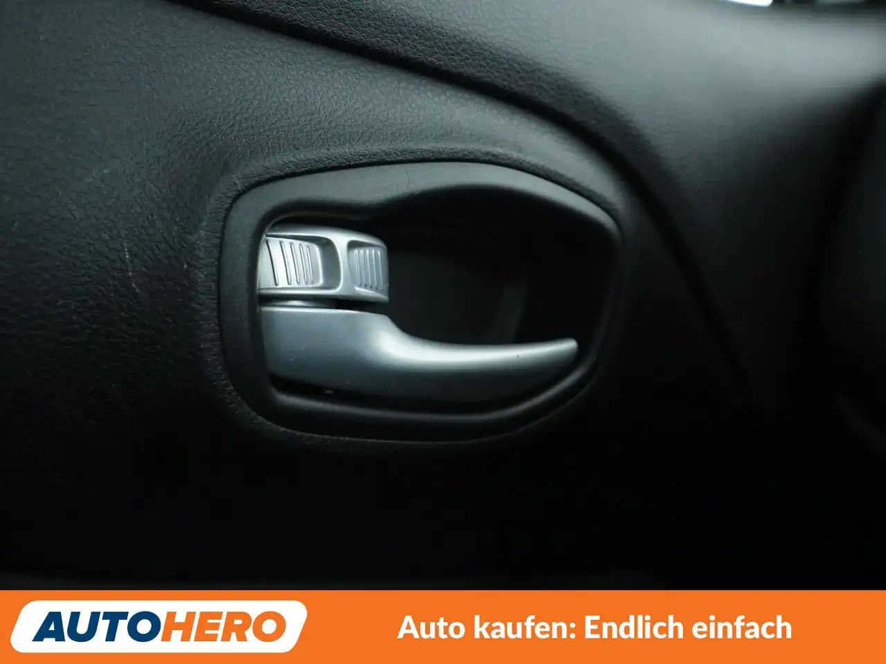 Jeep Renegade 1.6 M-Jet Longitude FWD*TEMPO*PDC*LIM*ALU* 31