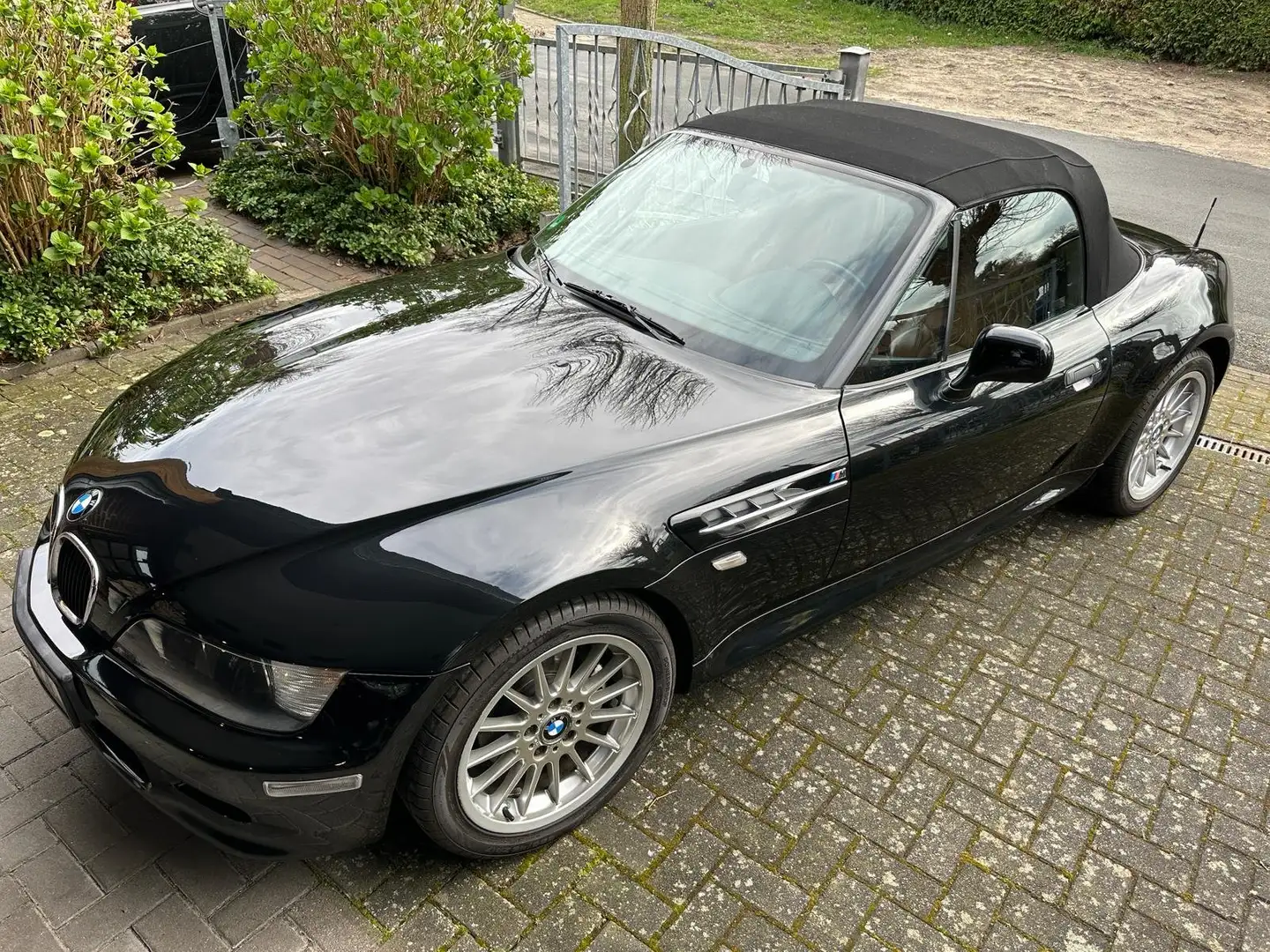 BMW Z3 Roadster 2.2i Edition Individual Fekete - 2