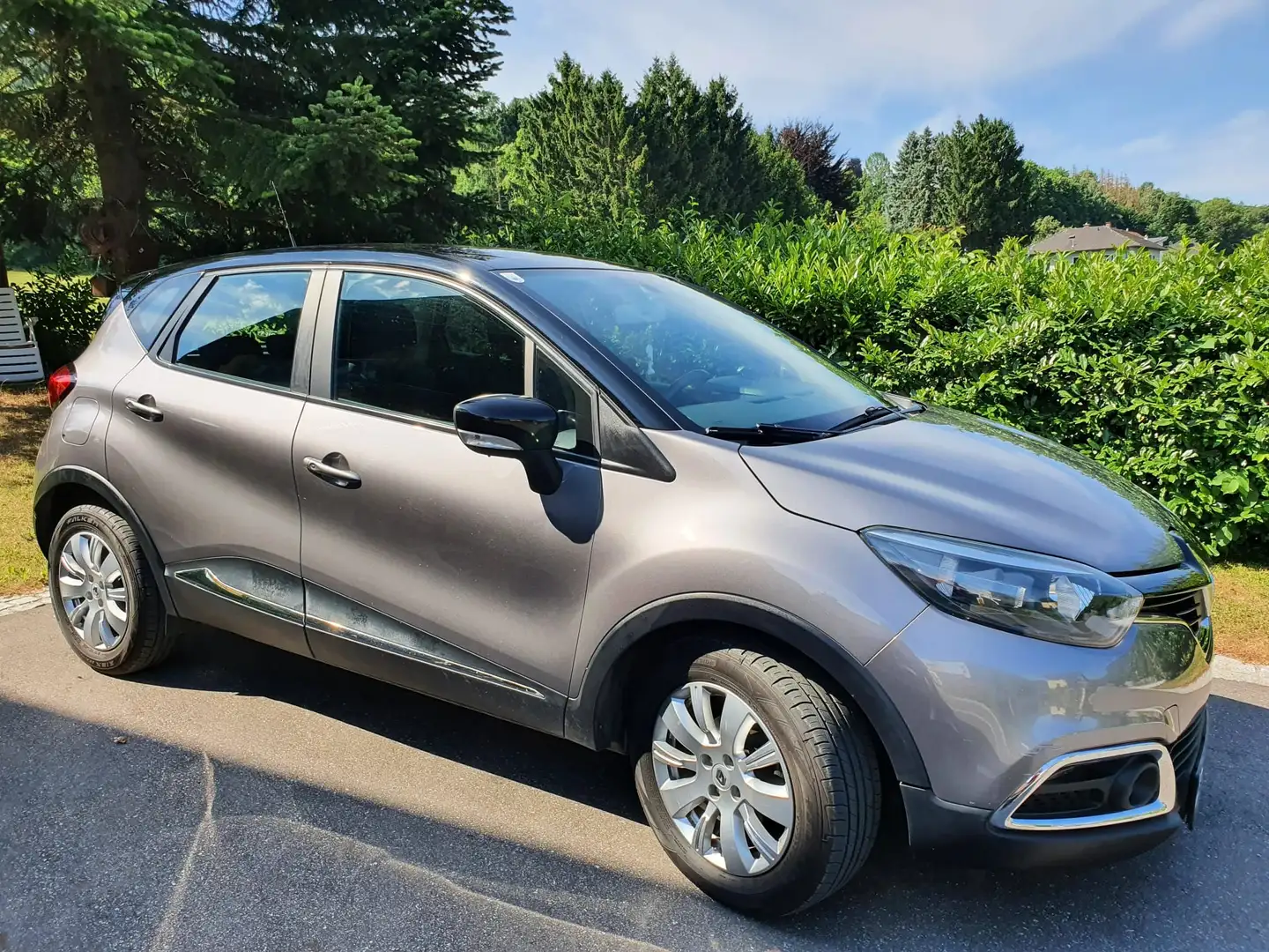 Renault Captur Captur Expression ENERGY TCe 90 Expression Grau - 1