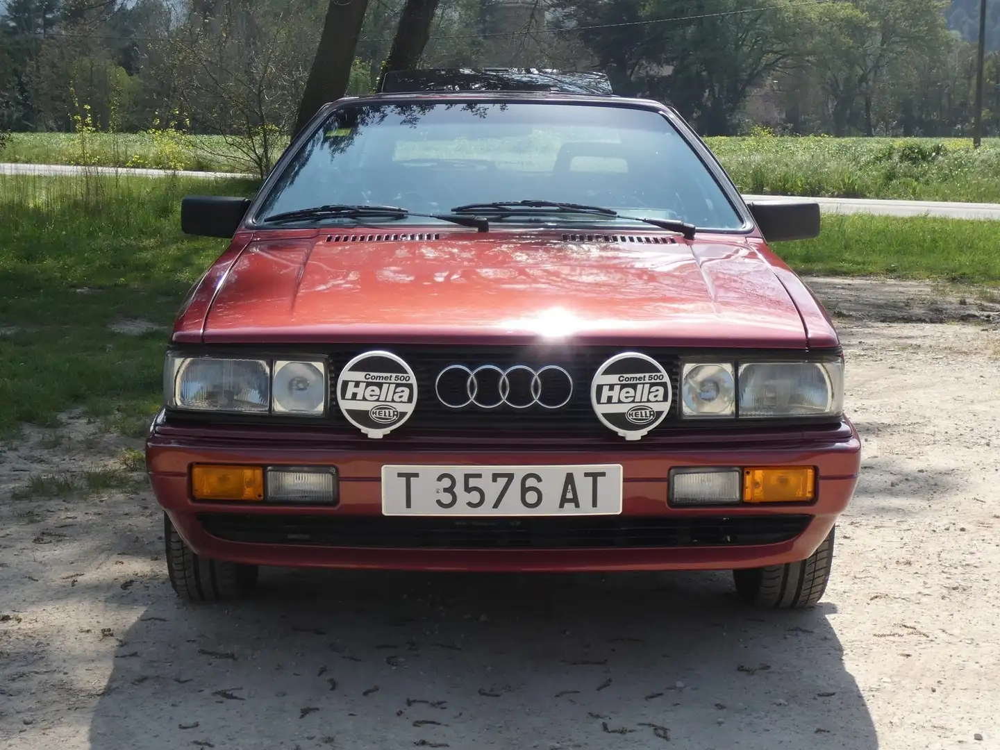 Audi Coupe GT Burdeos - 1