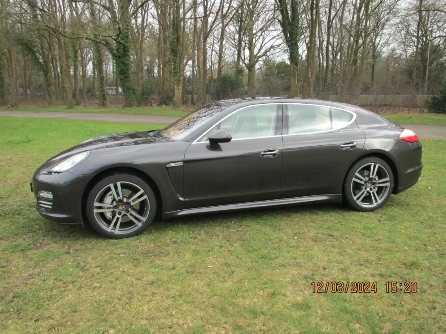 Porsche Panamera Panamera 4S Bruin - 1