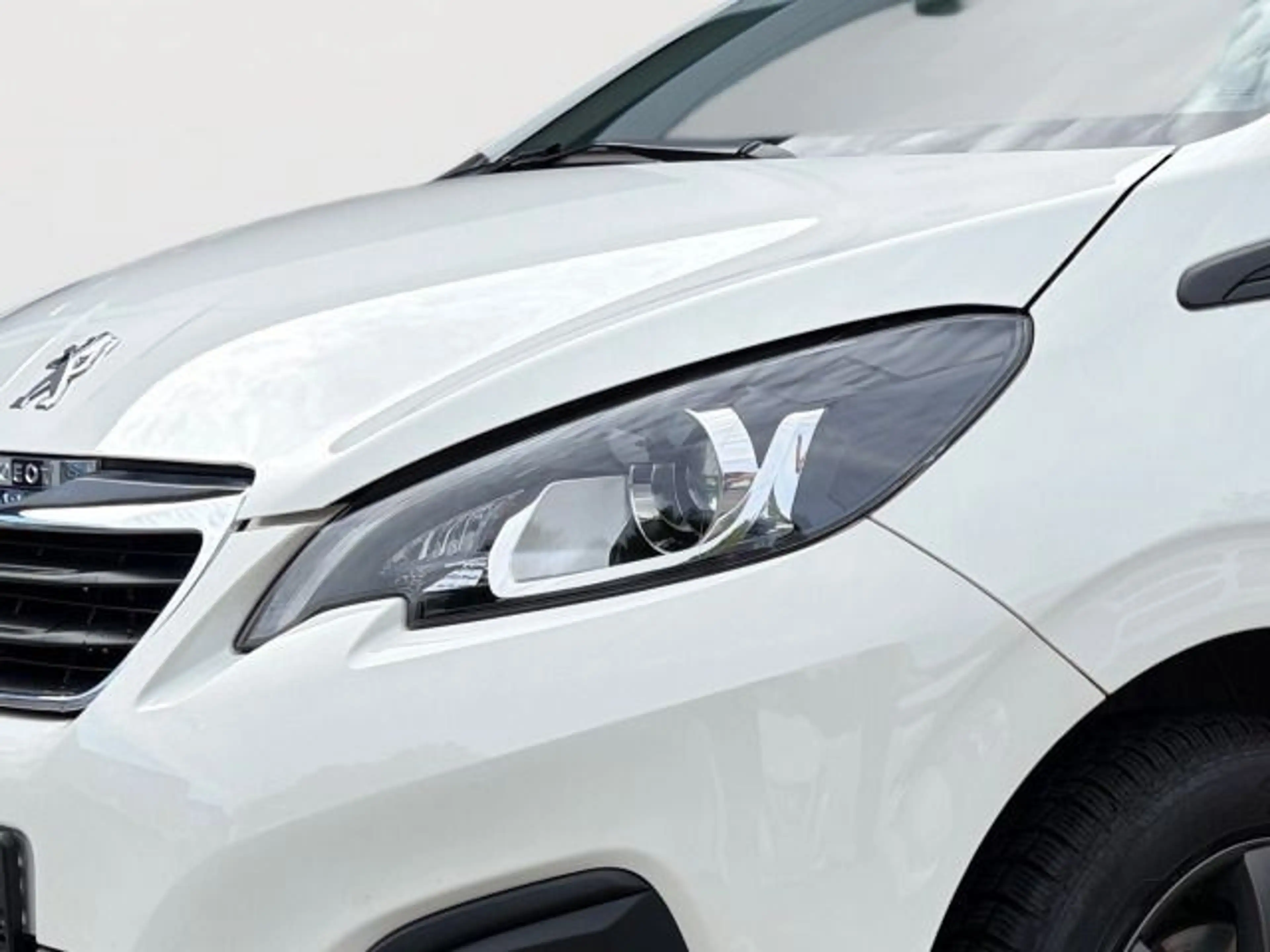 Peugeot 108 1.0 VTi Active — photo 6
