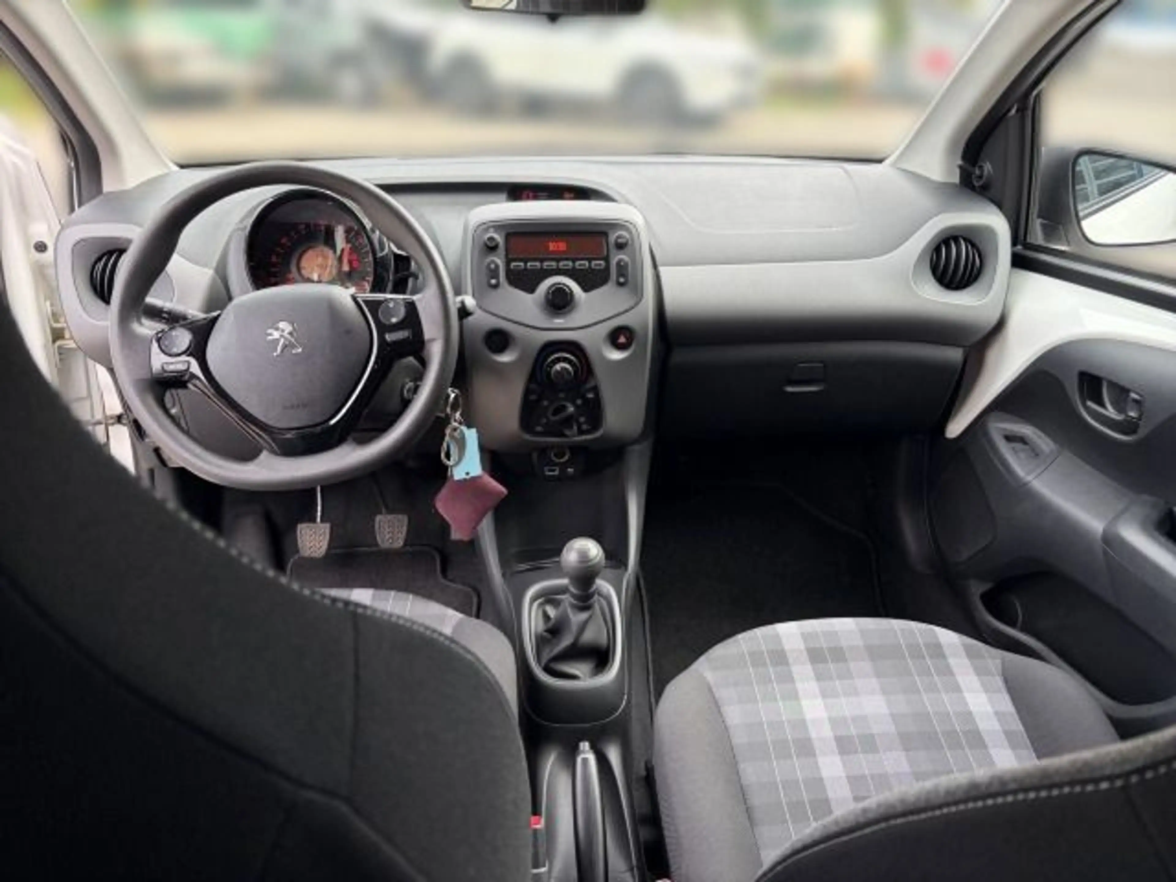 Peugeot 108 1.0 VTi Active — photo 11