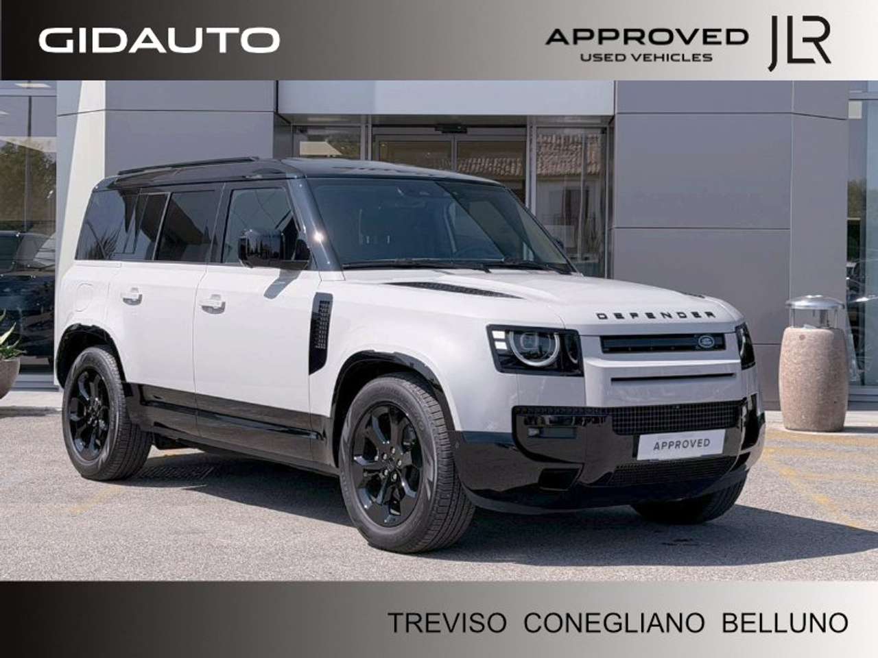 Land Rover Defender Defender 110 3.0 D200 5DR  X-Dynamic SE