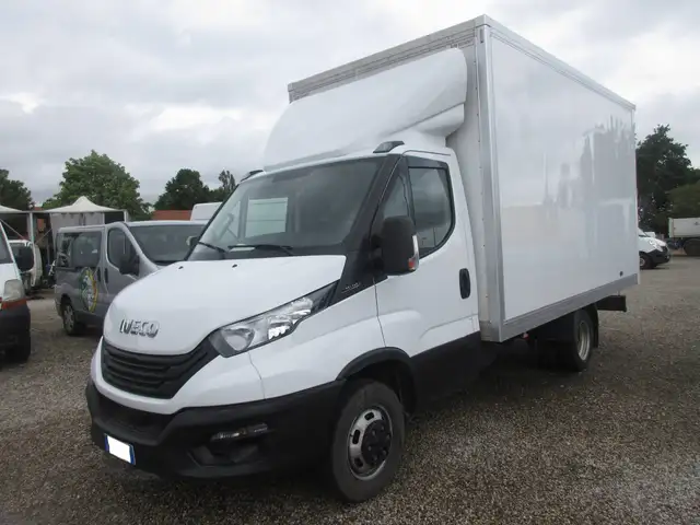 Iveco Daily 35C14 FURGONE IN ALLUMINIO E PORTE A BATT