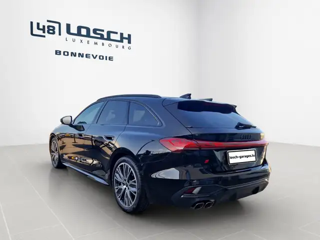 Audi A5 view 5