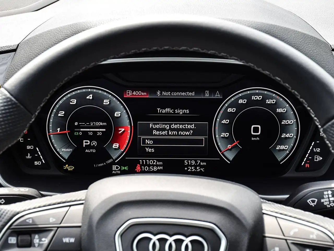 Audi Q3 photo Audi Q3