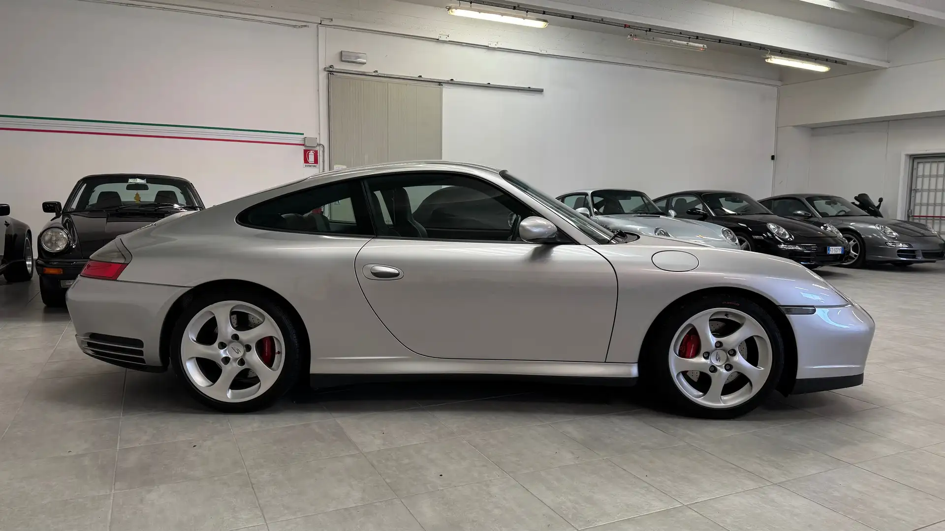 Porsche 996 Coupe 3.6 Carrera 4S-X51 345CV-C07-2PP Argento - 2