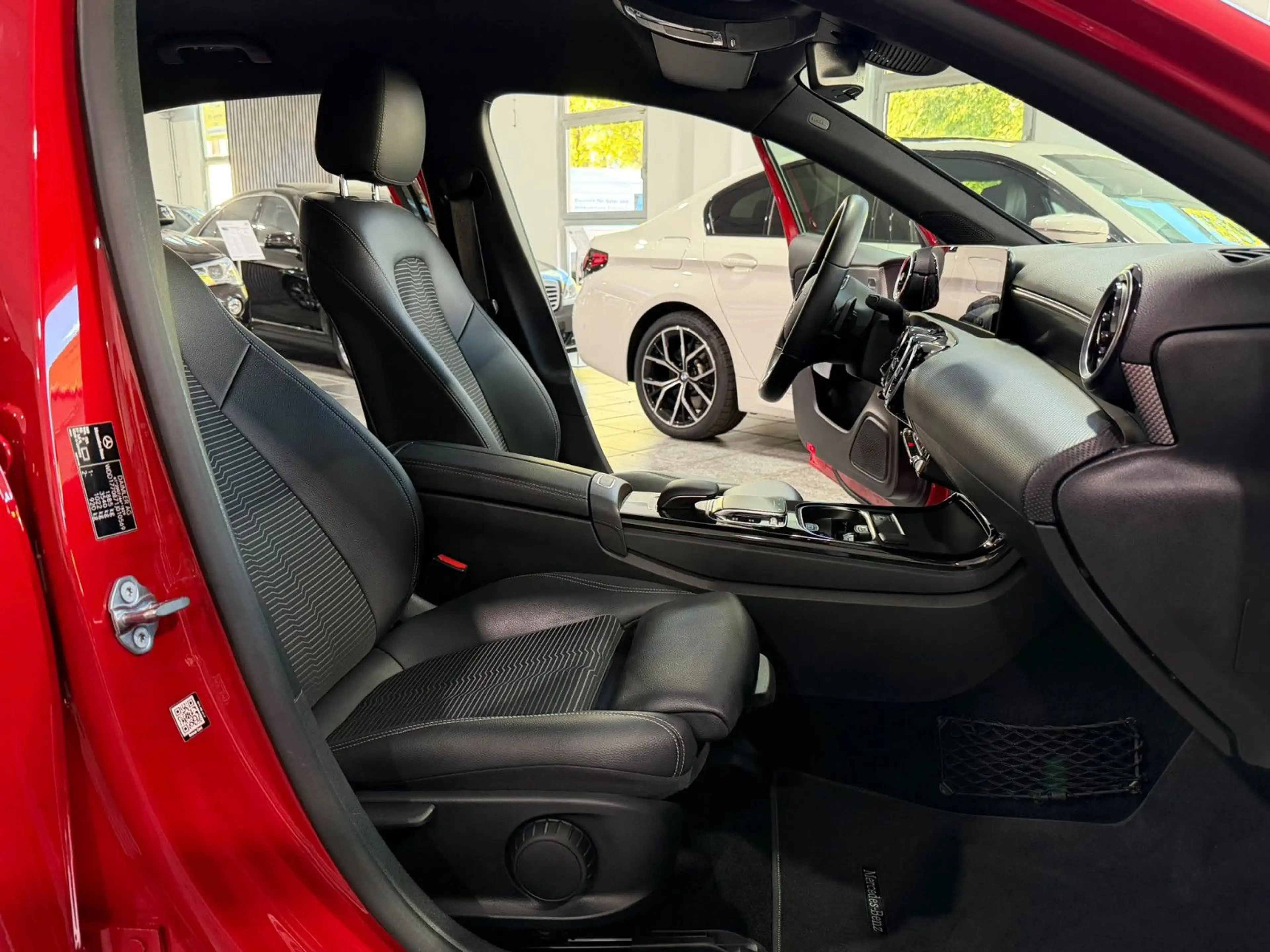 Mercedes-Benz A 200 *7G*WideS*T.Leder*Parkasy*Spurha*LED*M-Bux — photo 13
