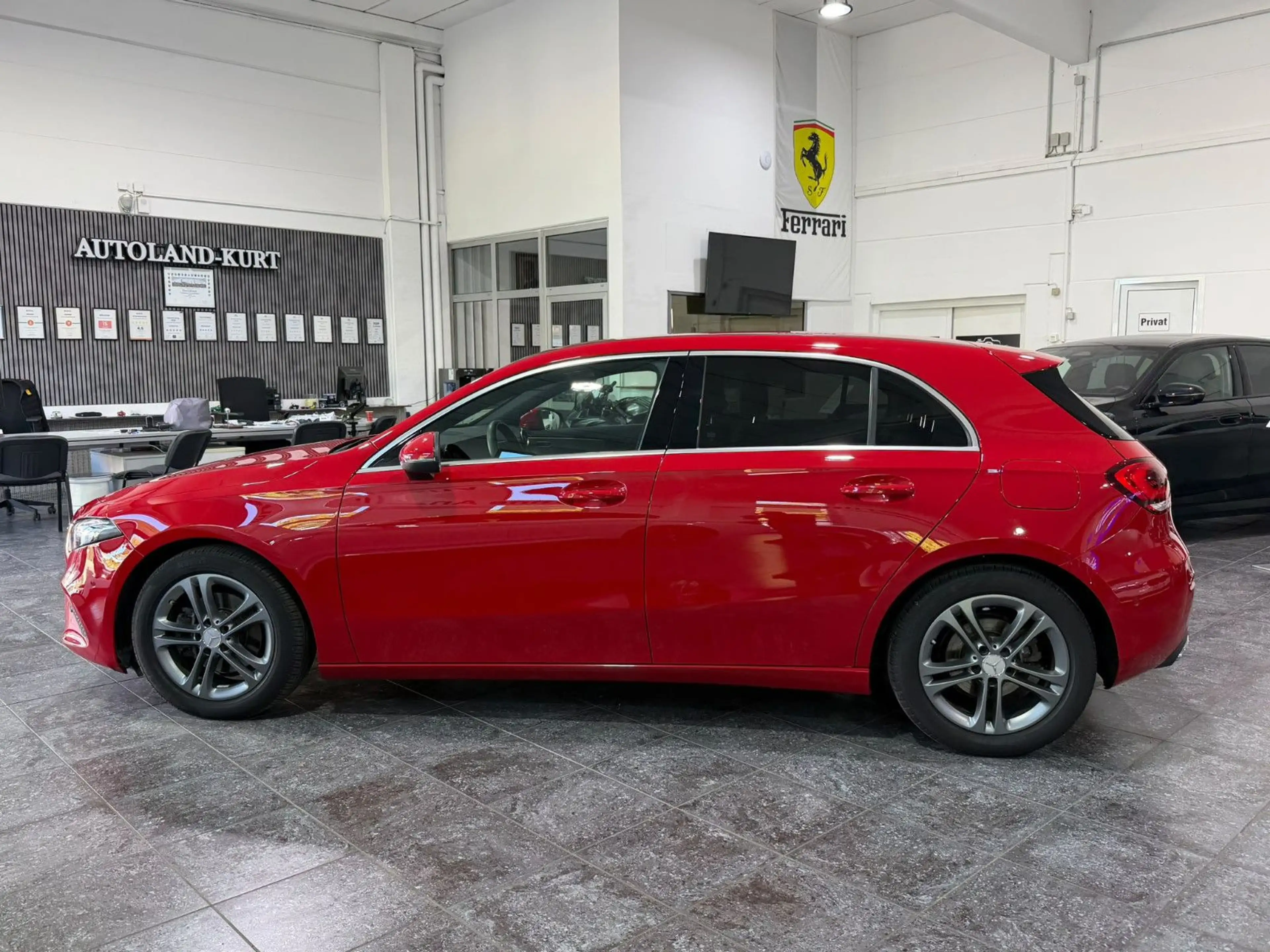 Mercedes-Benz A 200 *7G*WideS*T.Leder*Parkasy*Spurha*LED*M-Bux — photo 6