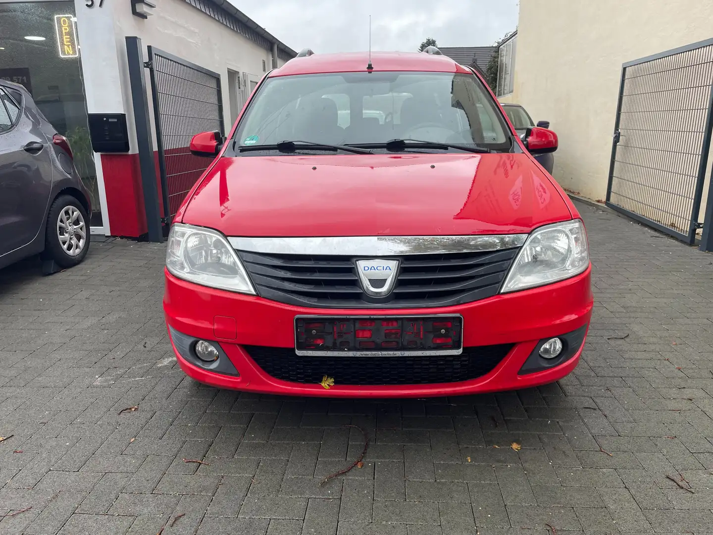 Dacia Logan Laureate | 1.Hand | Scheckheft | Tüv1/27 Rot - 2