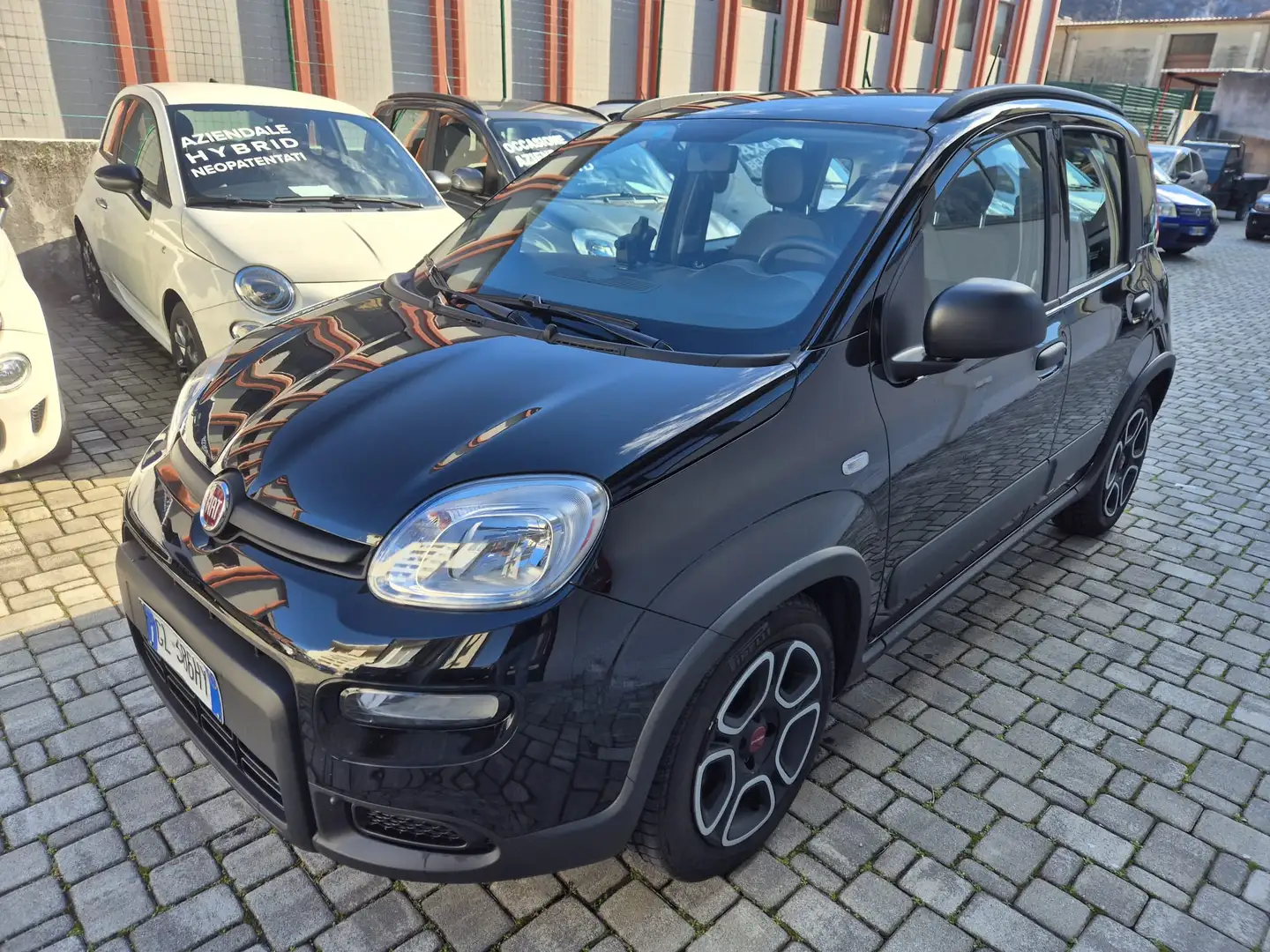 Fiat Panda Panda  1.0 firefly hybrid City Life Schwarz - 2