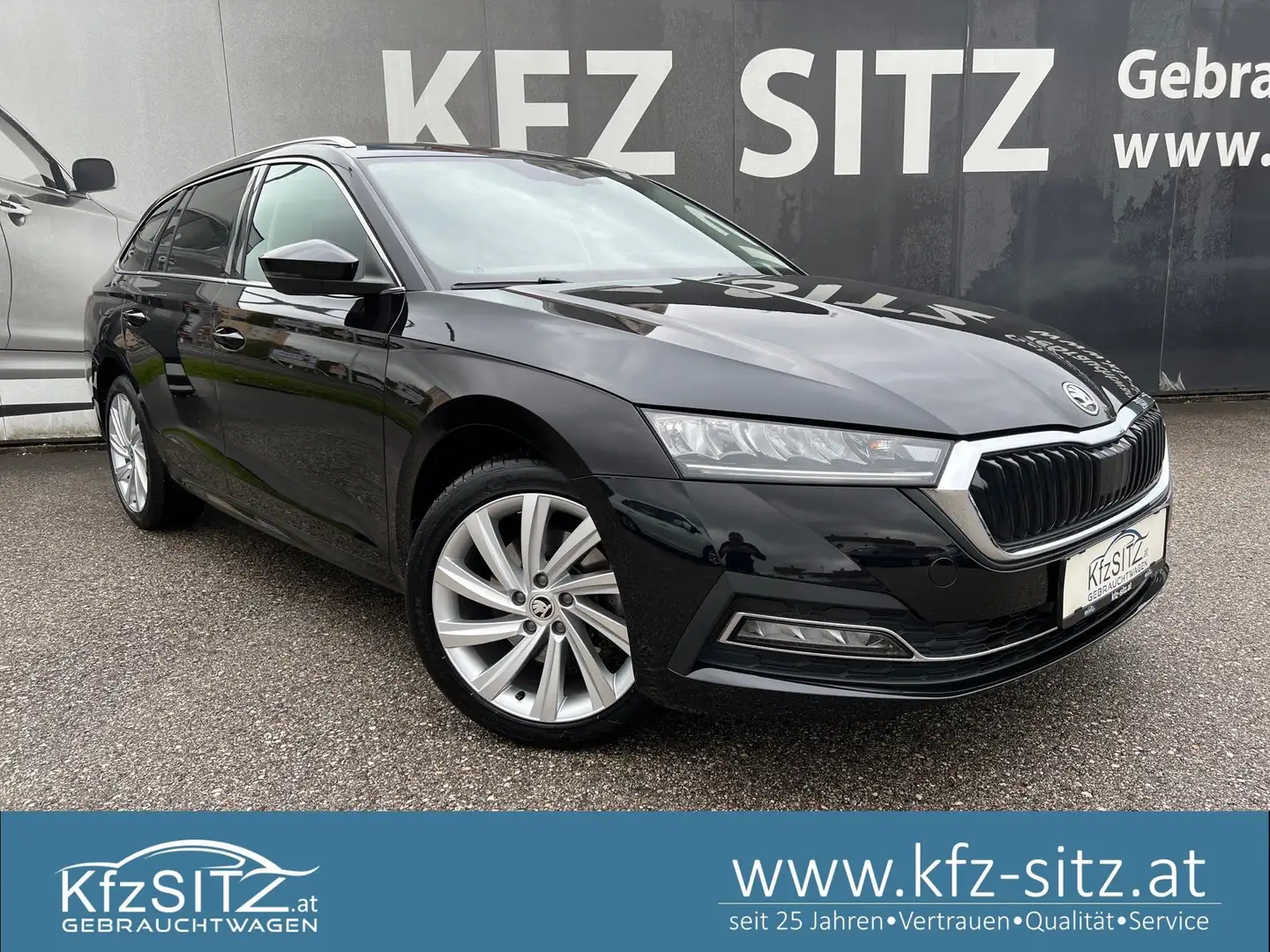 Skoda Octavia Combi 1,4 iV Style DSG Noir - 1