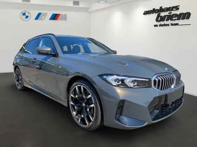 BMW 3 Series view 2