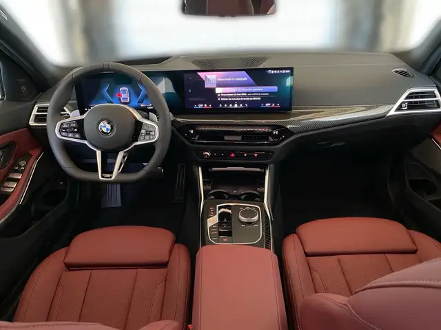 BMW 3 Series view 10