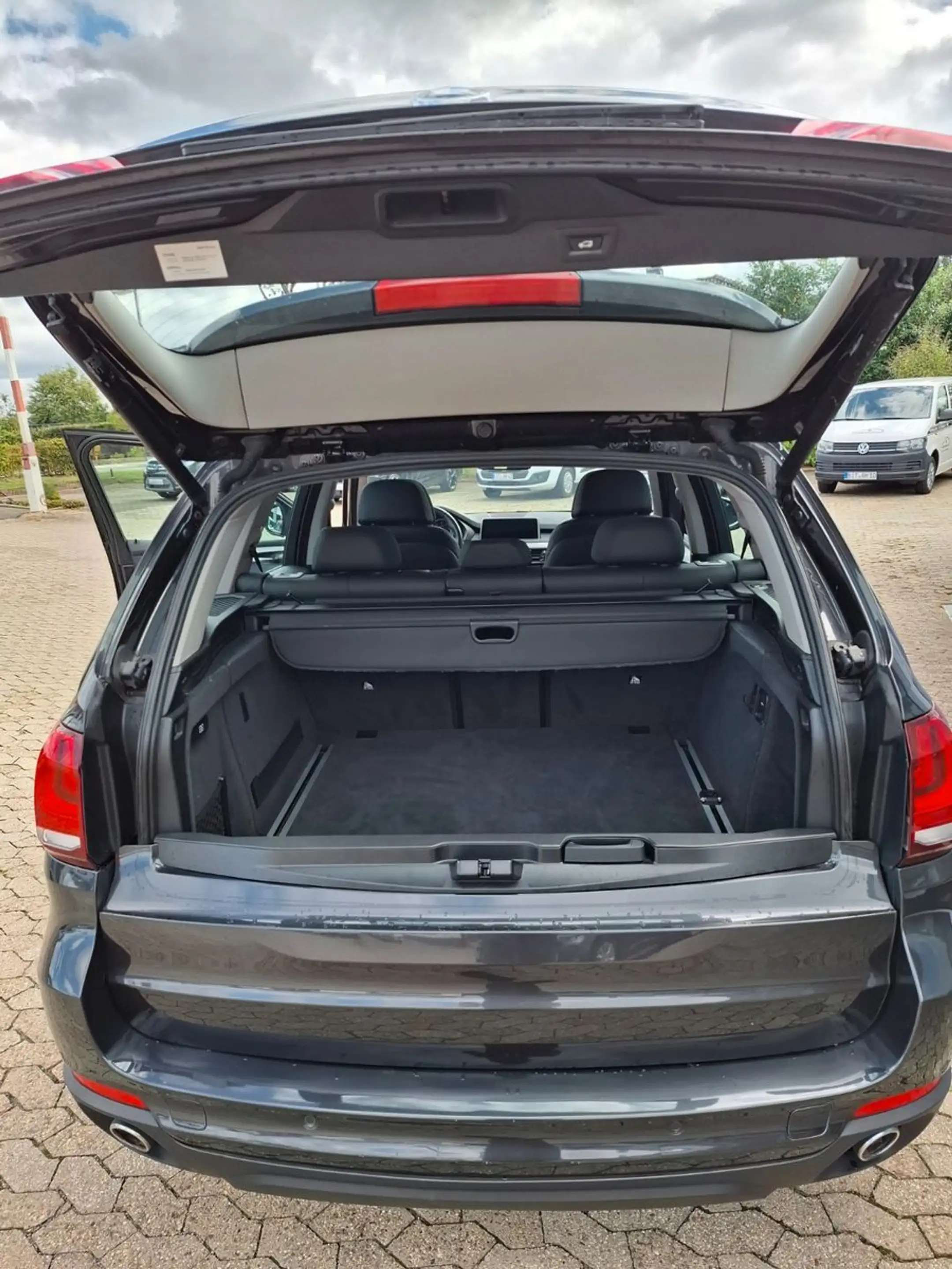 BMW X5 xDrive 30 d — photo 10