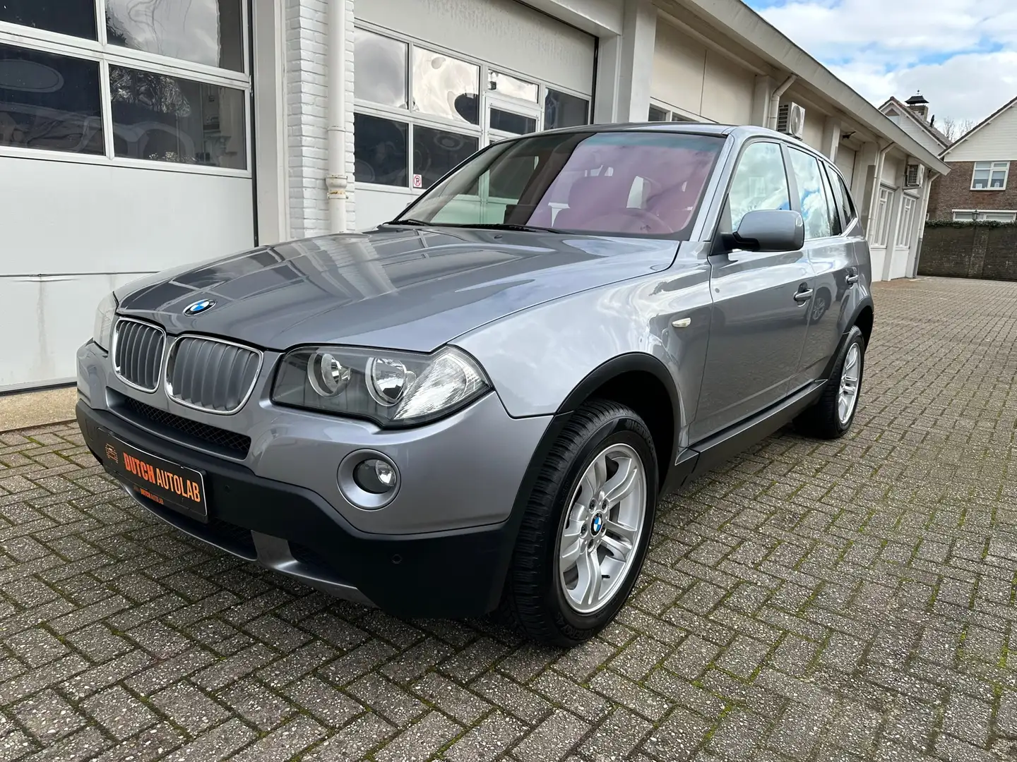 BMW X3 2.5si Executive youngtimer in keurige staat! Gris - 1