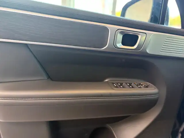 Hyundai Santa Fe view 9