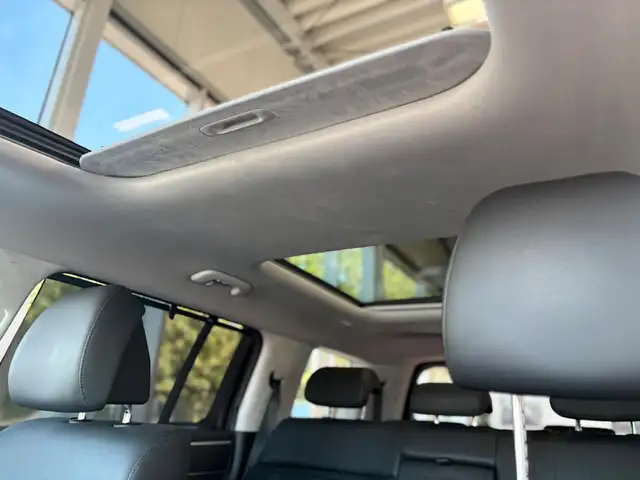 Hyundai Santa Fe view 12