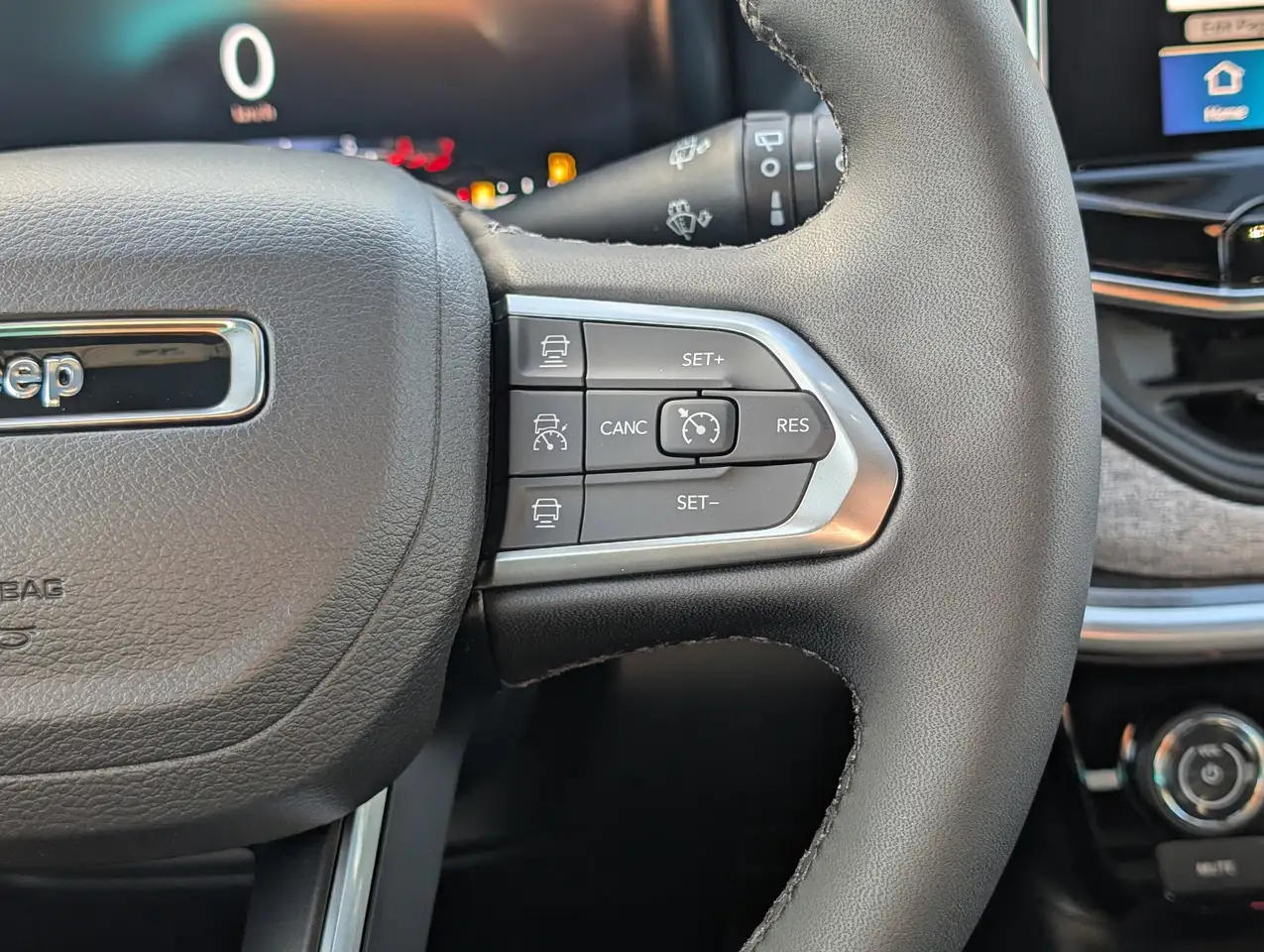 Jeep Compass снимка Jeep Compass