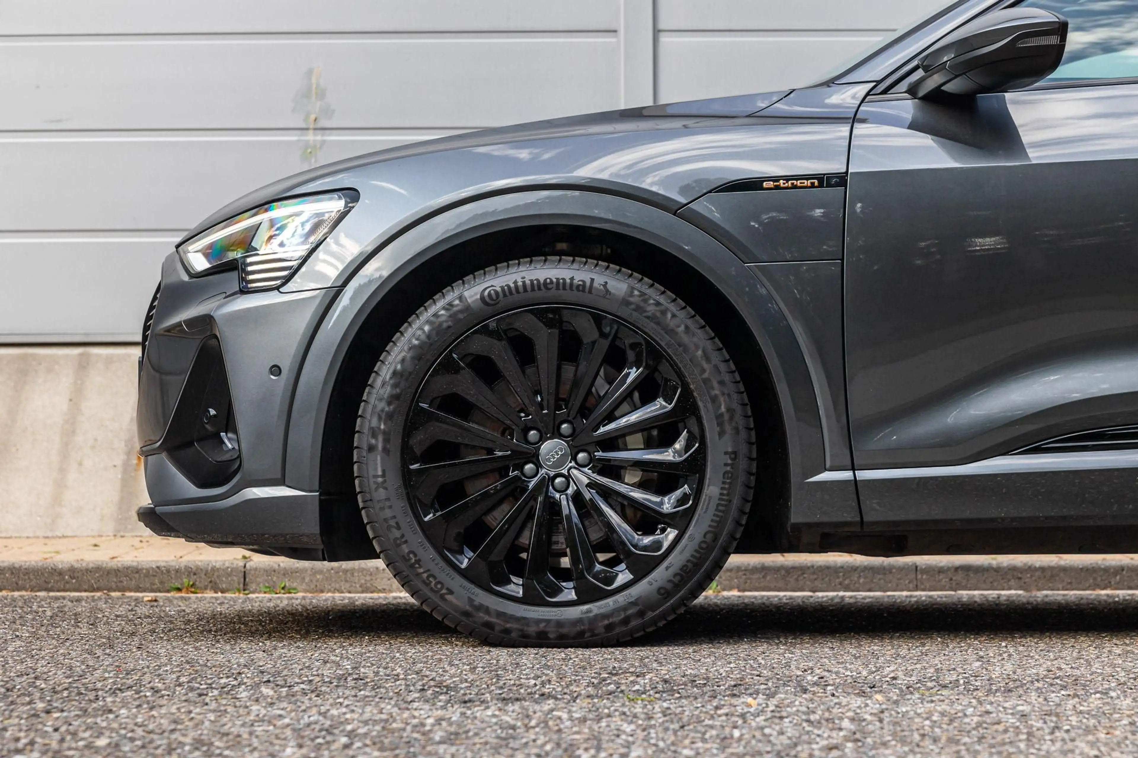 Audi e-tron 55 408pk Quattro S Edition 95 kWh | Panoramadak | — photo 13