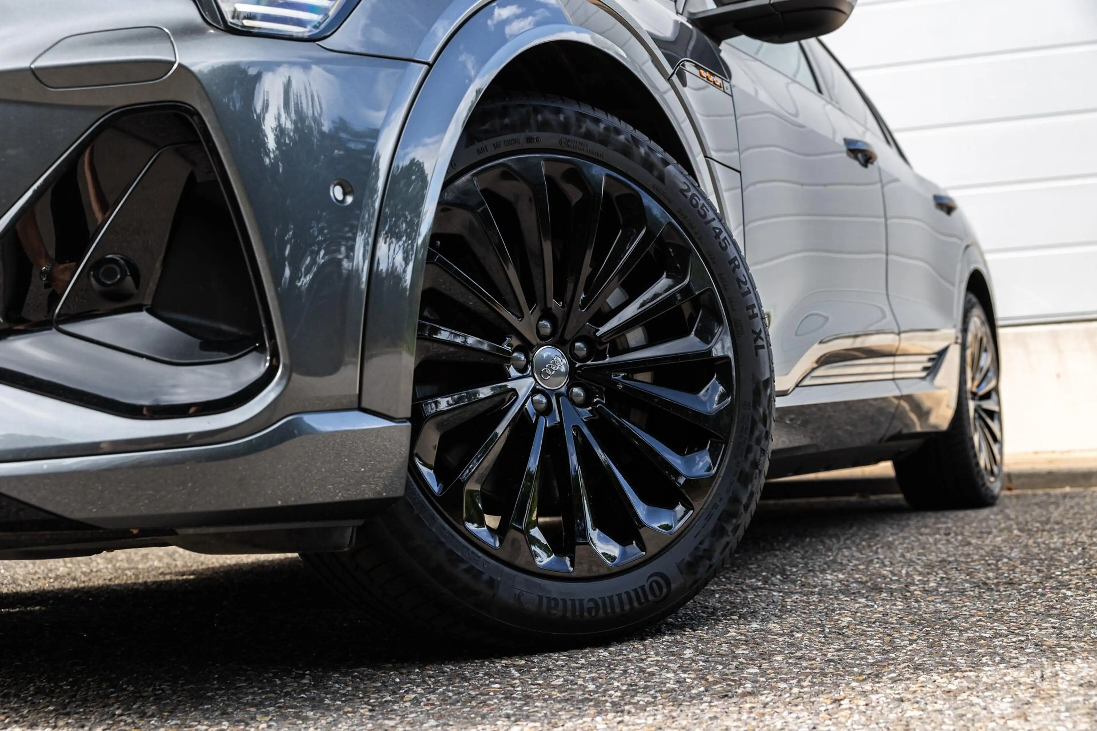 Audi e-tron 55 408pk Quattro S Edition 95 kWh | Panoramadak | — photo 10