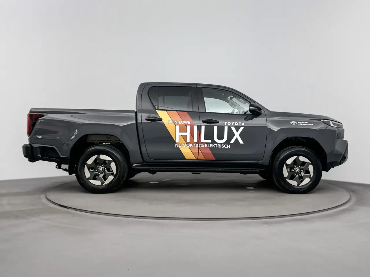 Toyota Hilux 2026 — фото 12
