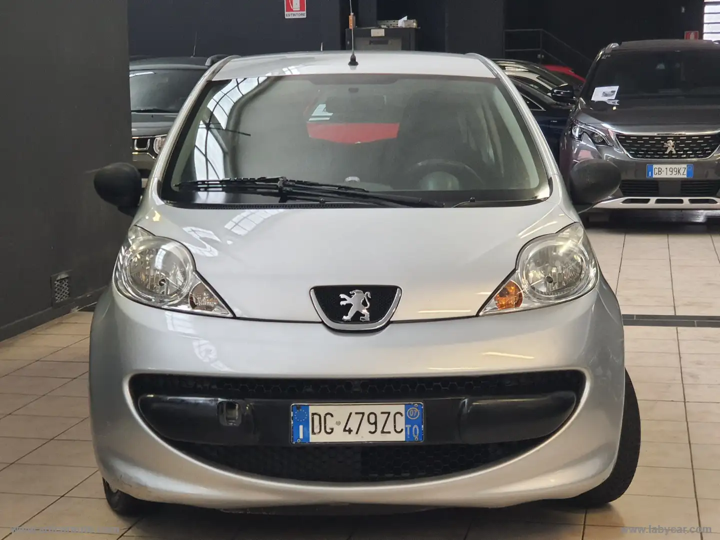 Peugeot 107 1.0 68 CV 3p. Grigio - 2