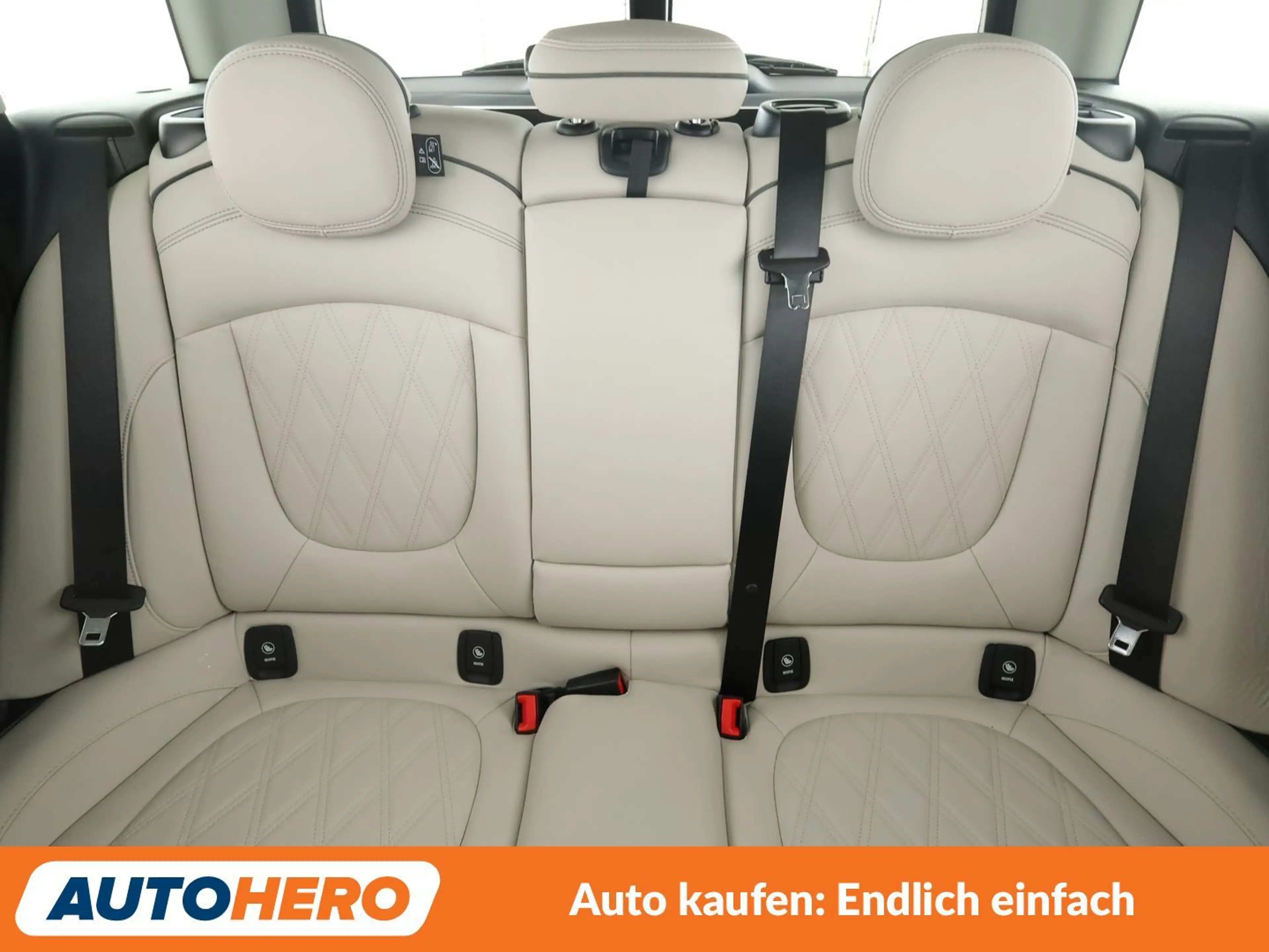 MINI Cooper Clubman Cooper Classic Trim Aut.*HUD*TEMPO*CAM*PDC*SHZ* — photo 15