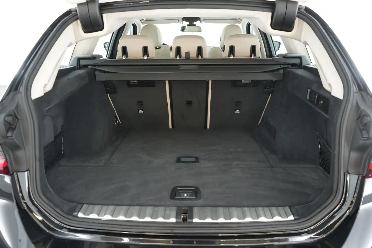 BMW 3 Series 3 Touring 318dA Business Ed. Sport LEDER/CUIR LED, миниатюра 21