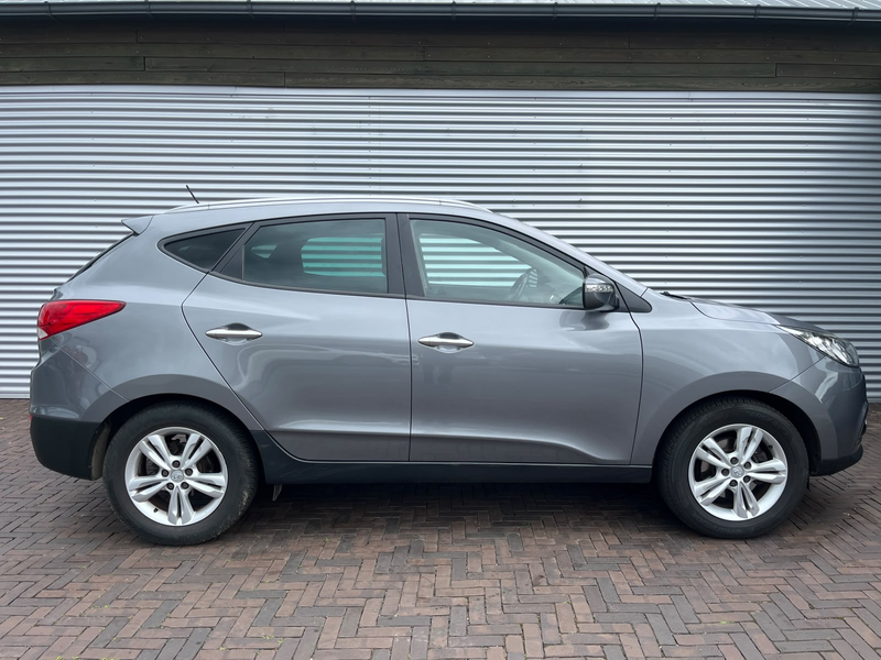 Hyundai iX35 2.0i Style — photo 6