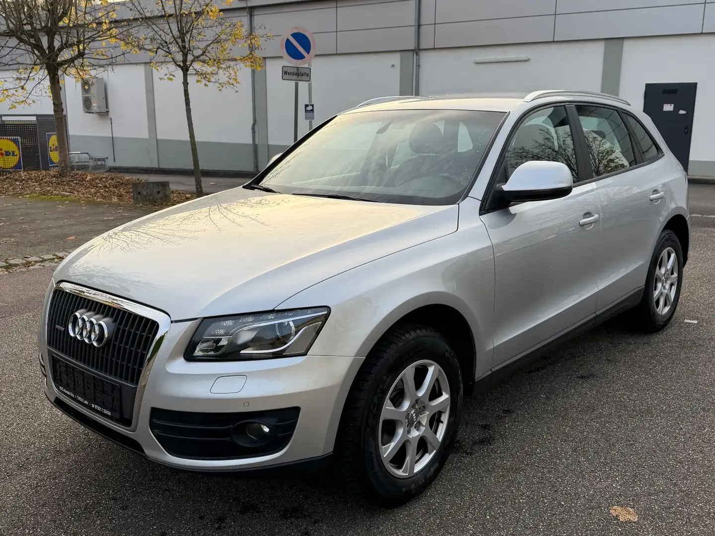 Audi Q5 2.0 TFSI quattro TÜV NEU/LED/TEMPOMAT/XENON/ Silber - 2