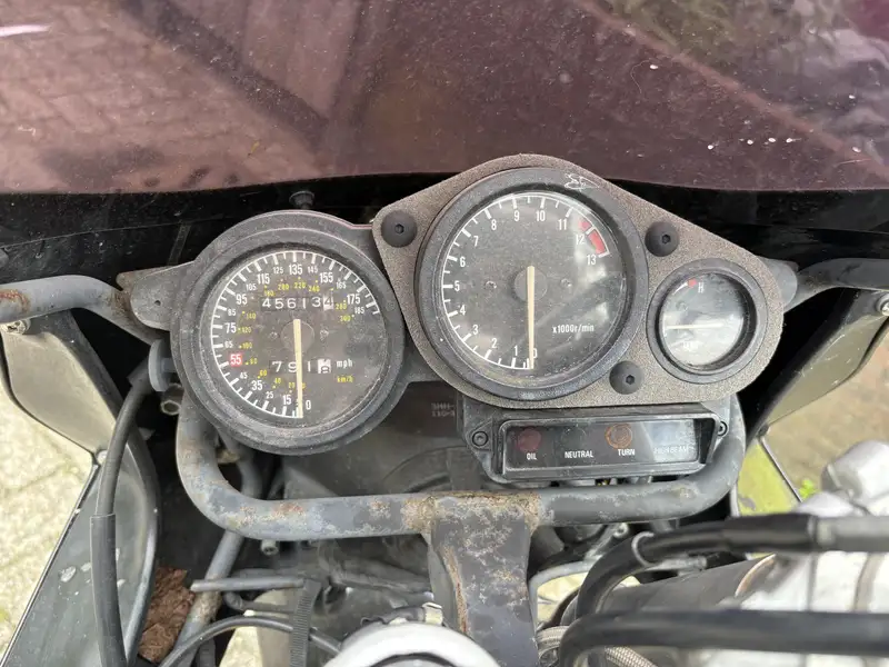 Yamaha FZR 1000 - foto 6
