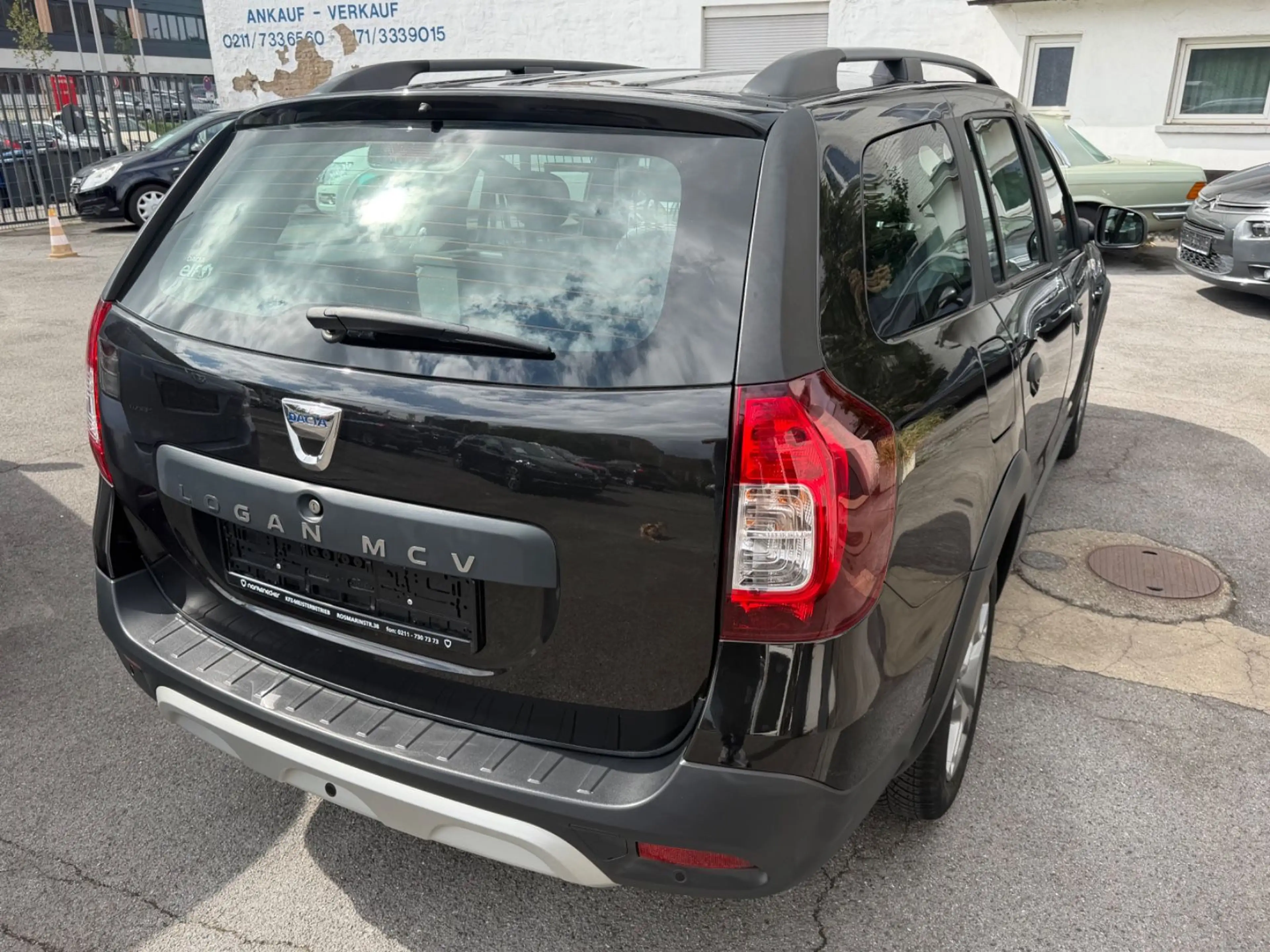 Dacia Logan MCV II Kombi Stepway — photo 6