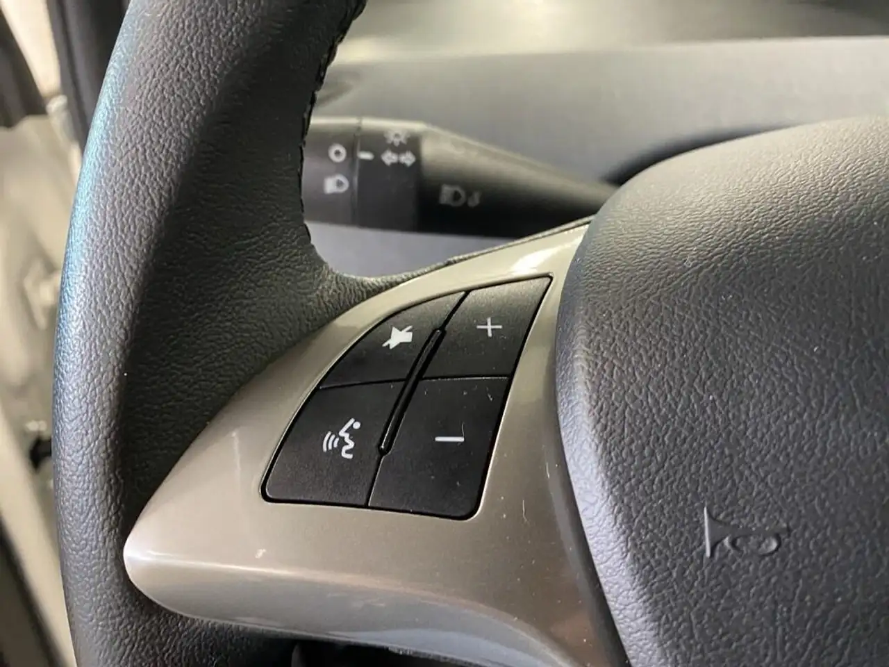Lancia Ypsilon 2023 — фото 13